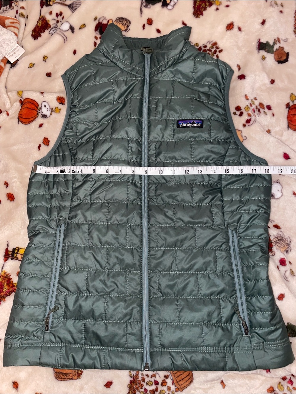 Patagonia Women's Nano Puff Vest - Picture 4 of 11